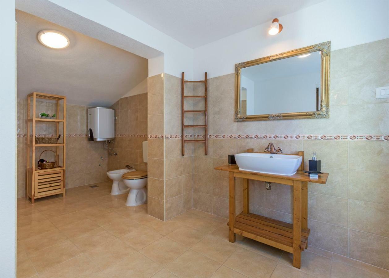 Vila Lokvanj Лижнян Экстерьер фото